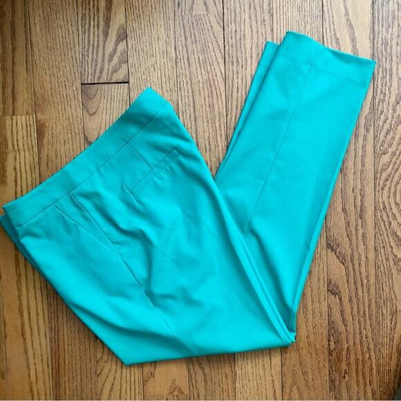 Vince Camuto Green Capri Stretch Women's Green Teal Pants Size 12 - Picture 8 of 9